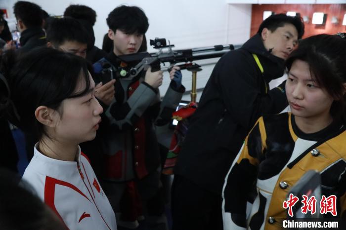 奥运冠军走进临沂体校传授射击技艺 激励新生代