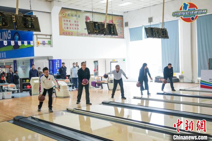成都金奥保龄球馆迎来2023中国保龄球巡回赛四川