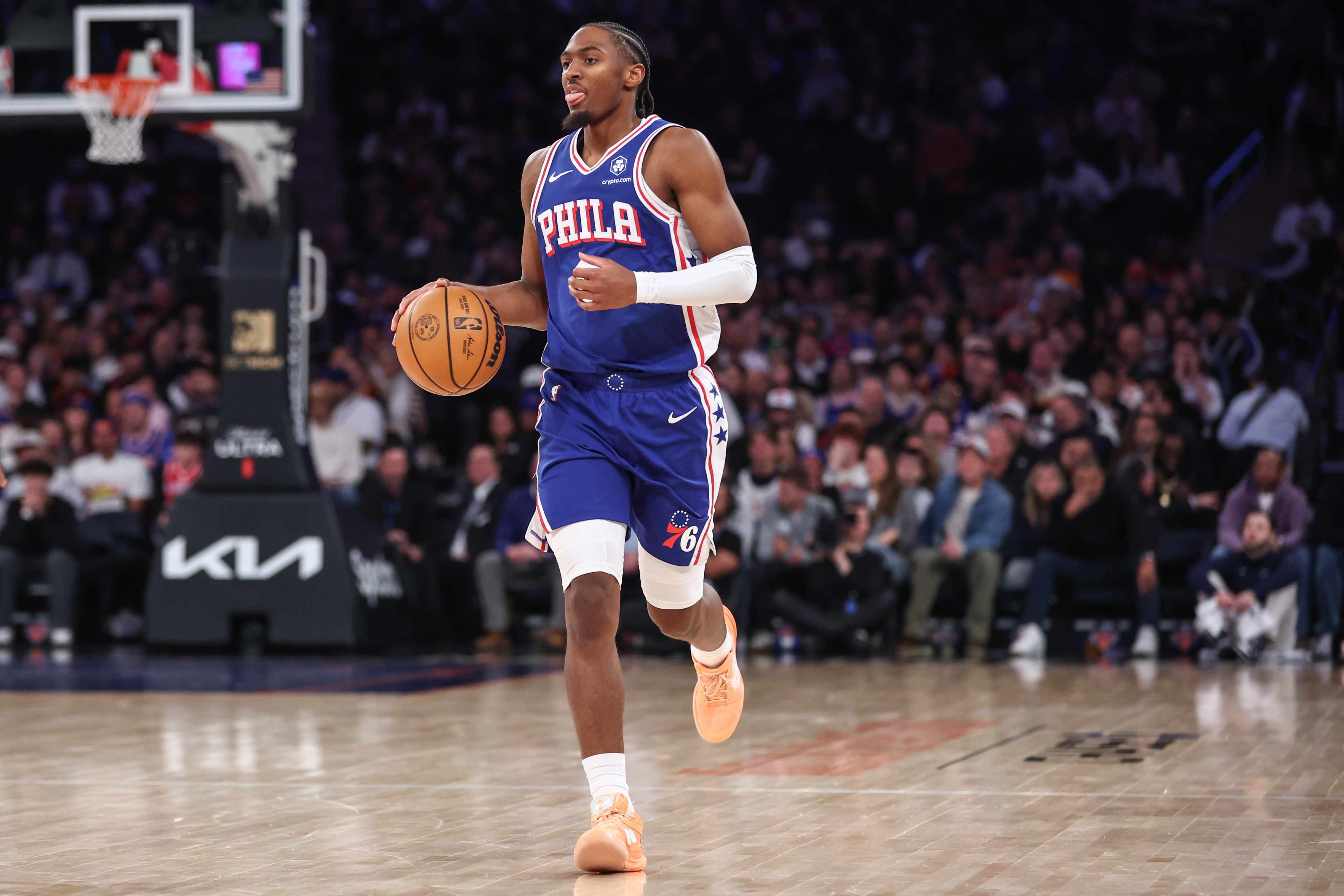 湖人数据揭示勒布朗缺席影响 里夫斯薪金空间成