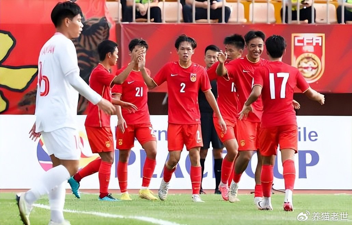 王钰栋首发出战失误 杜月徵绝杀浙江队