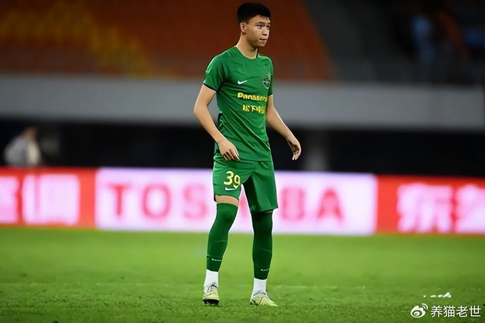 王钰栋首发出战失误 杜月徵绝杀浙江队