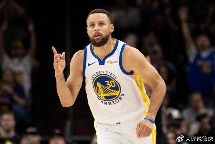 太阳力克勇士锁定第八晋级季后赛 库里带伤作战
